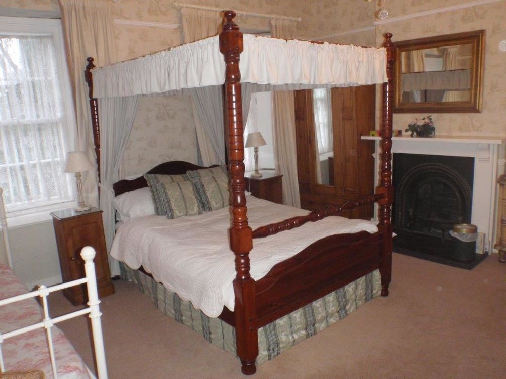 The Old Parsonage Bed and Breakfast Farrington Gurney Exteriör bild